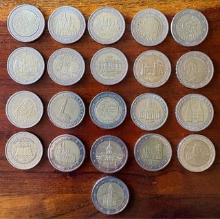 Lote 99 Monedas 2€ Conmemorativas y Año