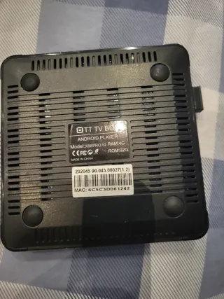 Televisión Philips NO TIENE EL PIE DE LA TELE