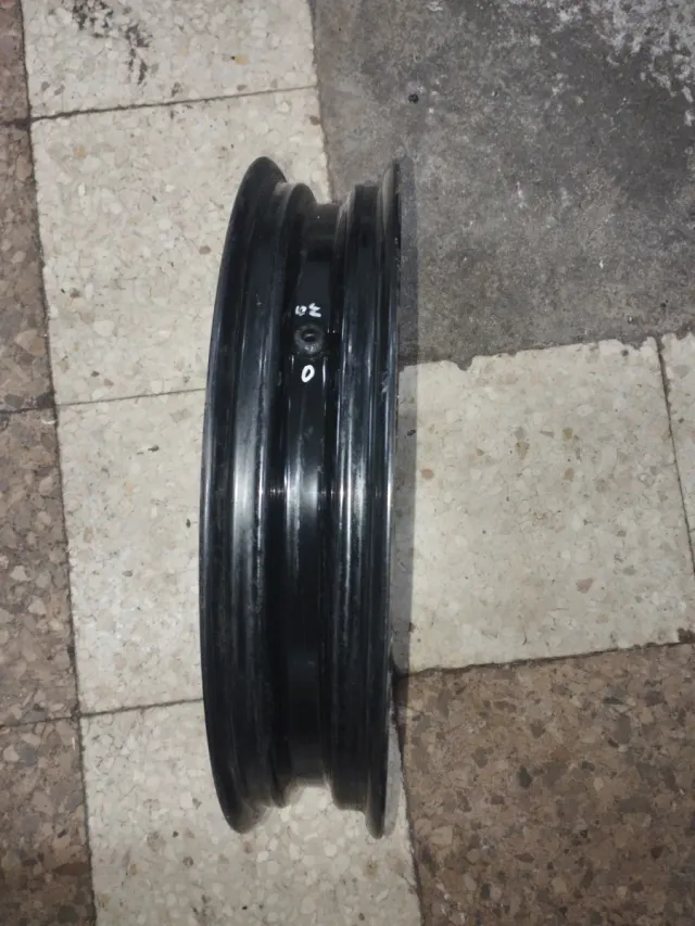 Llanta Trasera Peugeot tweet 50