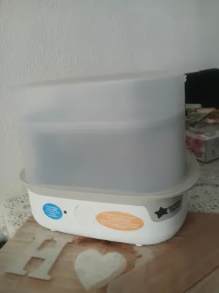 Esterilizador Tommee Tippee
