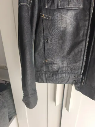 Chaqueta vaquera Efecto desgastado