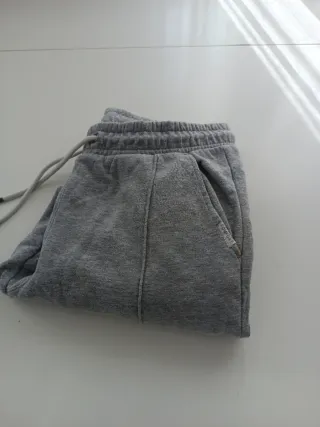 Pantalón de chándal gris