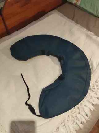 Collar inflable protector para perro.