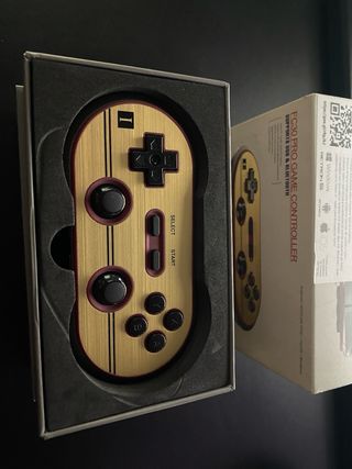 Mando FC30 Pro Game Controller 8Bitdo
