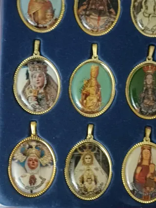 COLECCION DE TODAS LAS PATRONAS DE ESPAÑA