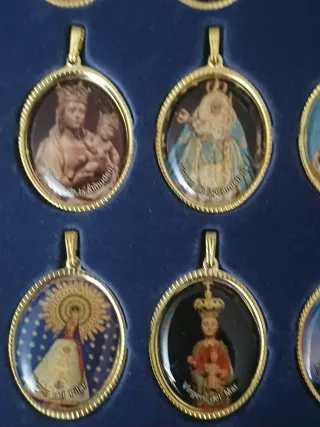 COLECCION DE TODAS LAS PATRONAS DE ESPAÑA