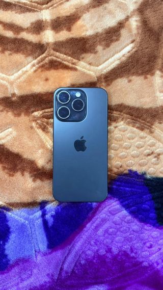 iPhone 15 Pro 128GB Negro