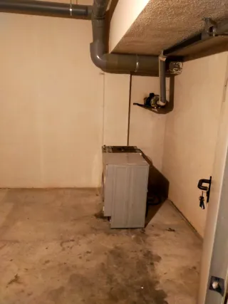 Alquiler amplio garaje y trastero de 14m2 Orkoien