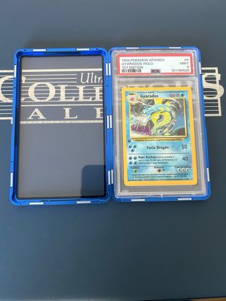 Gyarados Holo 1ª Edición Español PSA 9