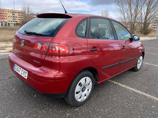 SEAT Ibiza 2004