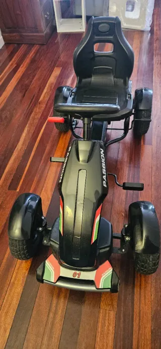 Coche pedales niños 5+ años