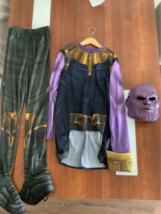 Disfraz Thanos + Máscara + Guantelete