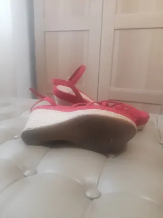 Sandalias cuña esparto rojas