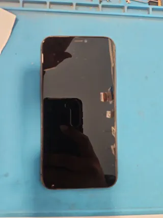 iPhone 11 128GB 86% Batería