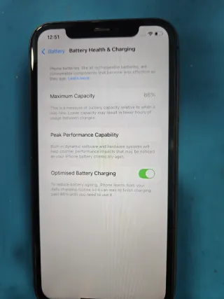 iPhone 11 128GB 86% Batería