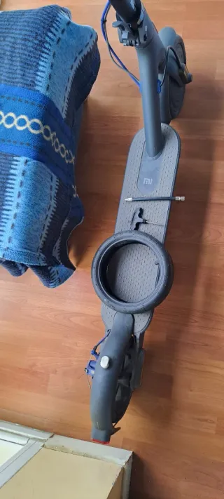 Patinete Eléctrico Xiaomi Mi Scooter 3