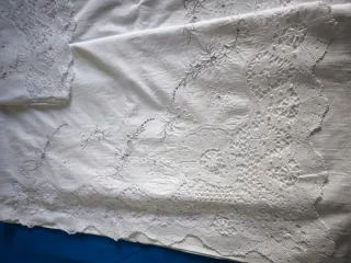 Antiguo juego sábanas encaje bolillo algodón.