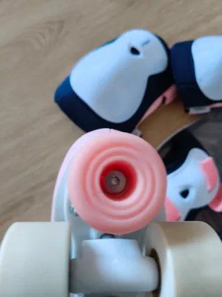 Patines Decathlon rosas talla 36 37 + protecciones