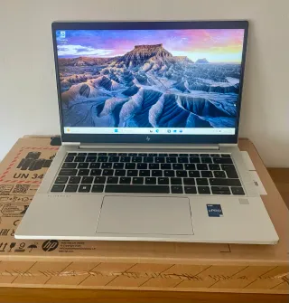 HP EliteBook 630 G9 i5 1245U 32GB RAM 256GB NVMe