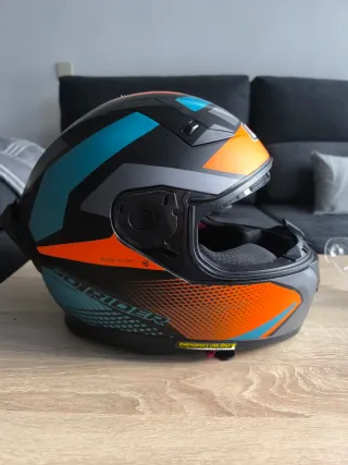 Casco moto marca  NZi