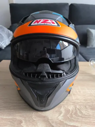 Casco moto marca  NZi