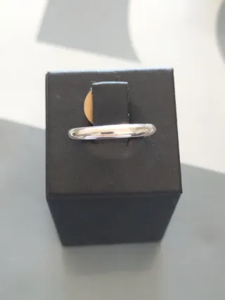 Alianza oro blanco chico nueva