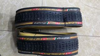 2 Pneus Challenge Grifo PRO 700x33 Tubeless