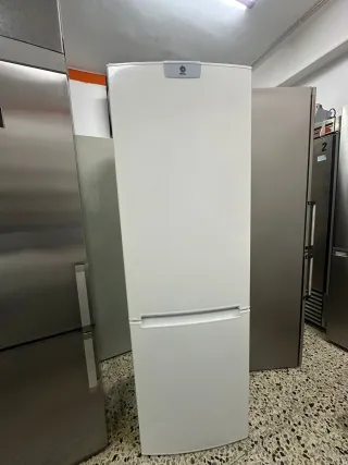 Nevera y Lavadora Balay