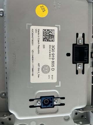 Pantalla Radio Naveg Touran Golf Passat 2015-2020