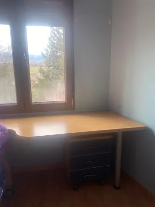 Cama nido de madera.