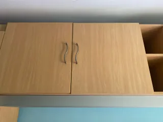 Cama nido de madera.