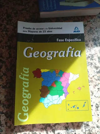 Geografía: prueba específica : prueba de acceso...