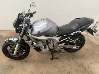 Yamaha FZ6N Naked