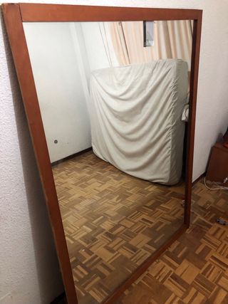 Espejo de madera y cristal