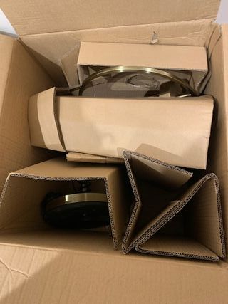 Lámpara de pie moderna latón