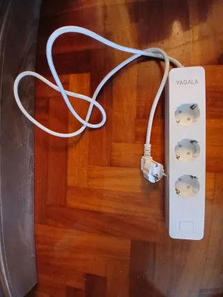 Regleta YAGALA Wi-Fi 3 enchufes