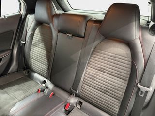 Mercedes-Benz Clase GLA GLA 180 AMG Line