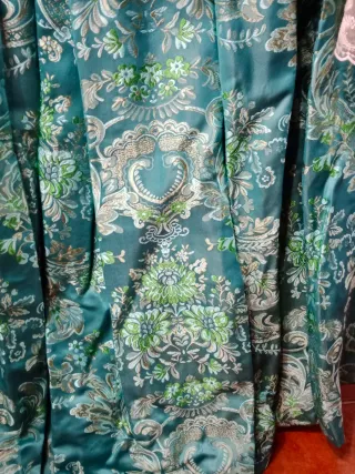 Trage de Fallera verde con encaje