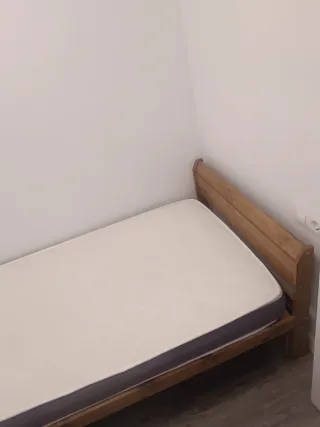 Cama individual Ikea Pino Somier + Colchón