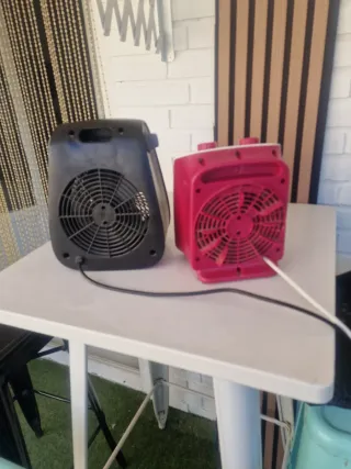 Calefactor Cecotec y blanco