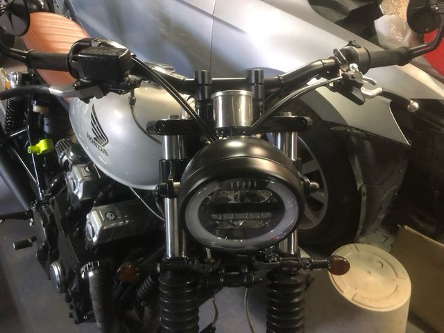 Honda CB750 cafe Racer Scrambler