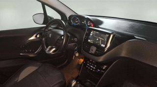 Peugeot 2008 Allure 1.6 BlueHDi 100 S&S