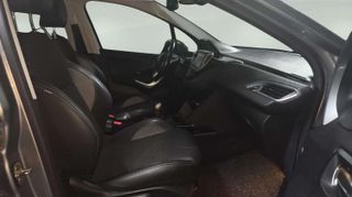 Peugeot 2008 Allure 1.6 BlueHDi 100 S&S