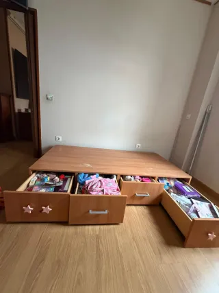 Cajonera baja cama madera con estrellas