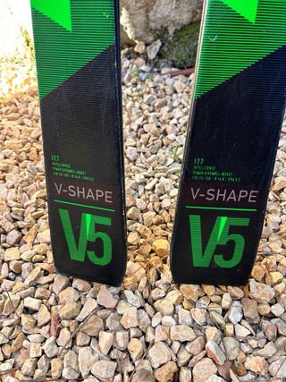 Esquís HEAD V-Shape V5 177cm