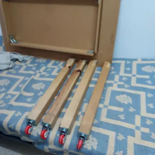 Mesa camilla madera con ruedas