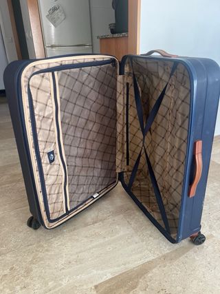 Maleta Dockers azul con detalles marrones