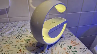 Radio Bluetooth, lámpara LED con cargador inalámbr