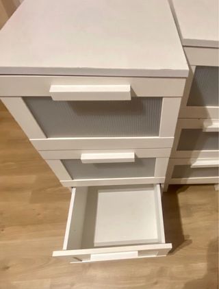2 Mesitas de Noche Blancas Ikea