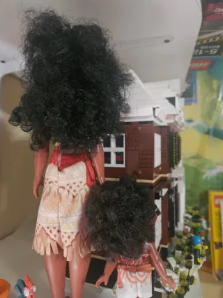 Muñecas Vaiana y Simea